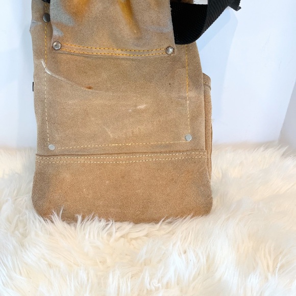 Bench Top Leather Tool Pouch with 6 pockets and Two Loops - Picture 12 of 12